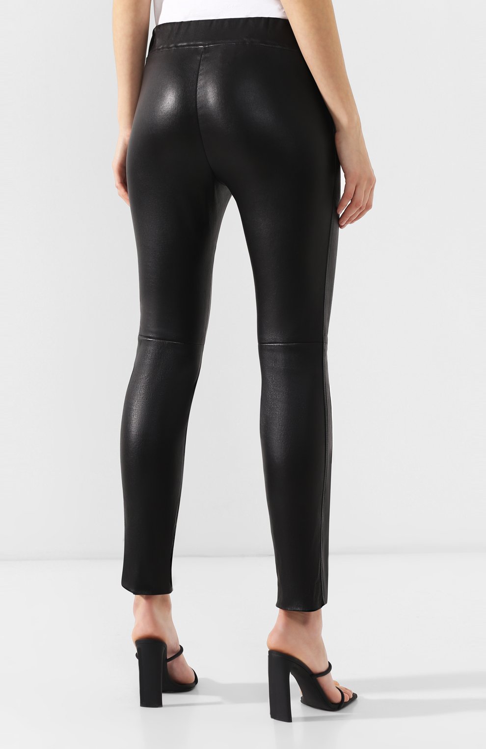 Кожаные легинсы BRUNELLO CUCINELLI черного цвета по цене 280000 руб., арт. M0V32P6966, фото 4 Кожаные легинсы BRUNELLO CUCINELLI, арт. M0V32P6966, фото 4