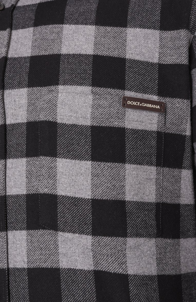 Мужская хлопковая рубашка DOLCE & GABBANA серого цвета, арт. G5JZ9T/GJ289 | Фото 6 (Материал сплава: Проставлено; Длина (для топов): Стандартные; Рукава: Длинные; Драгоценные камни: Проставлено; Материал внешний: Хлопок; Манжеты: На пуговицах; Случай: Повседневный; Воротник: Кент; Принт: Клетка; Стили: Кэжуэл)
