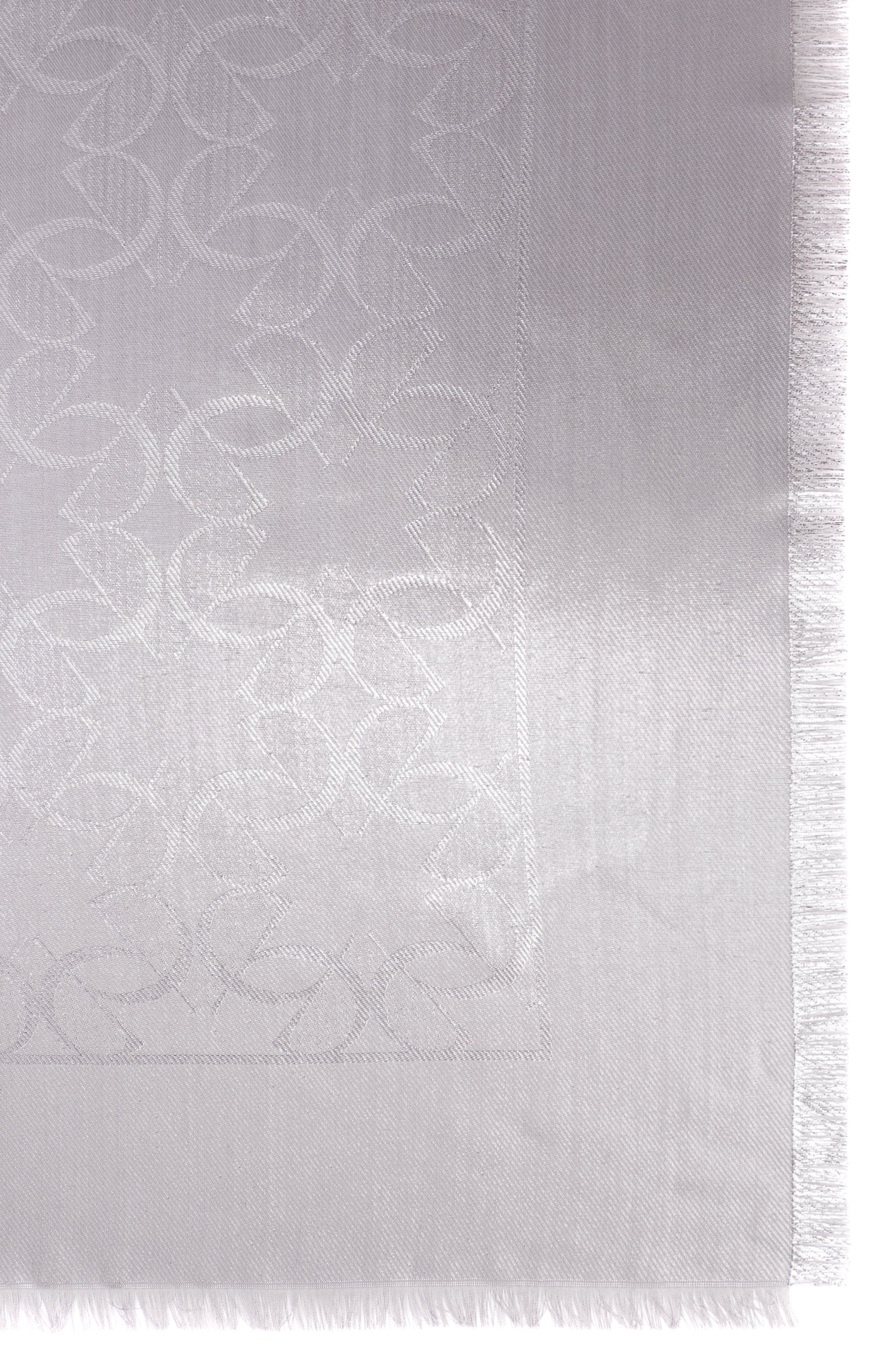 Шаль из шелка и шерсти ELIE SAAB серебряного цвета по цене 69950 руб., арт. SE1414J6113, фото 4 Шаль из шелка и шерсти ELIE SAAB, арт. SE1414J6113, фото 4