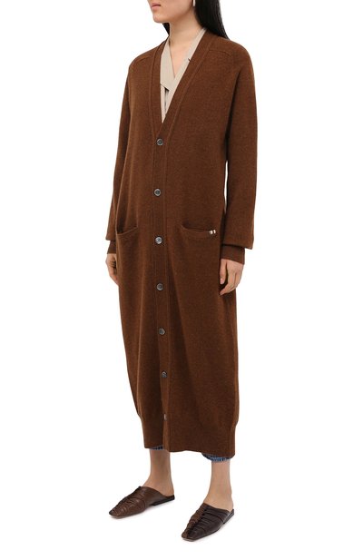 Кашемировый кардиган EXTREME CASHMERE коричневого цвета по цене 79100 руб., арт. 125/C0C0, фото 3 Кашемировый кардиган EXTREME CASHMERE, арт. 125/C0C0, фото 3