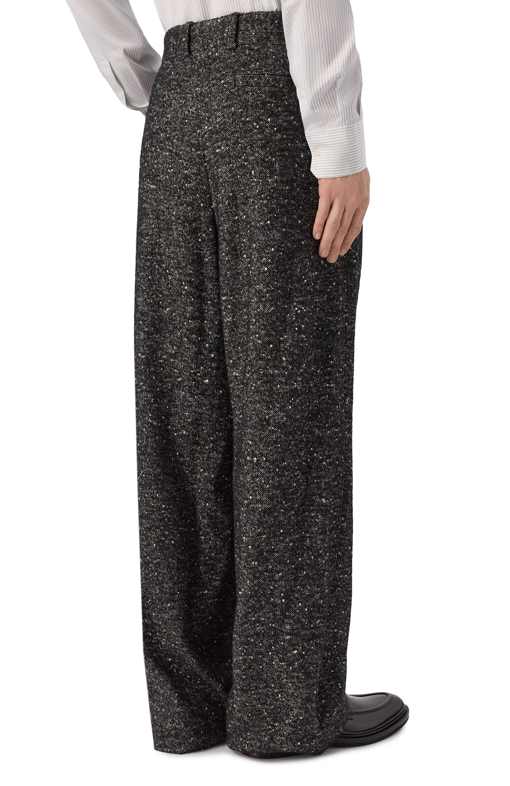 Шерстяные брюки DOLCE & GABBANA темно-серого цвета по цене 175500 руб., арт. GP16HT/FCZAM, фото 4 Шерстяные брюки DOLCE & GABBANA, арт. GP16HT/FCZAM, фото 4