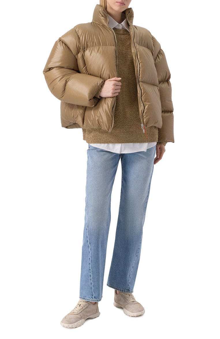 Женский пуховик JIL SANDER бежевого цвета, арт. J40AF0161-J70007 | Фото 2 (Материал подклада: Синтетический материал; Материал утеплителя: Пух и перо; Рукава: Длинные; Длина (верхняя одежда): Короткие; Кросс-КТ: Пуховик; Стили: Минимализм; Материал внешний: Синтетический материал)