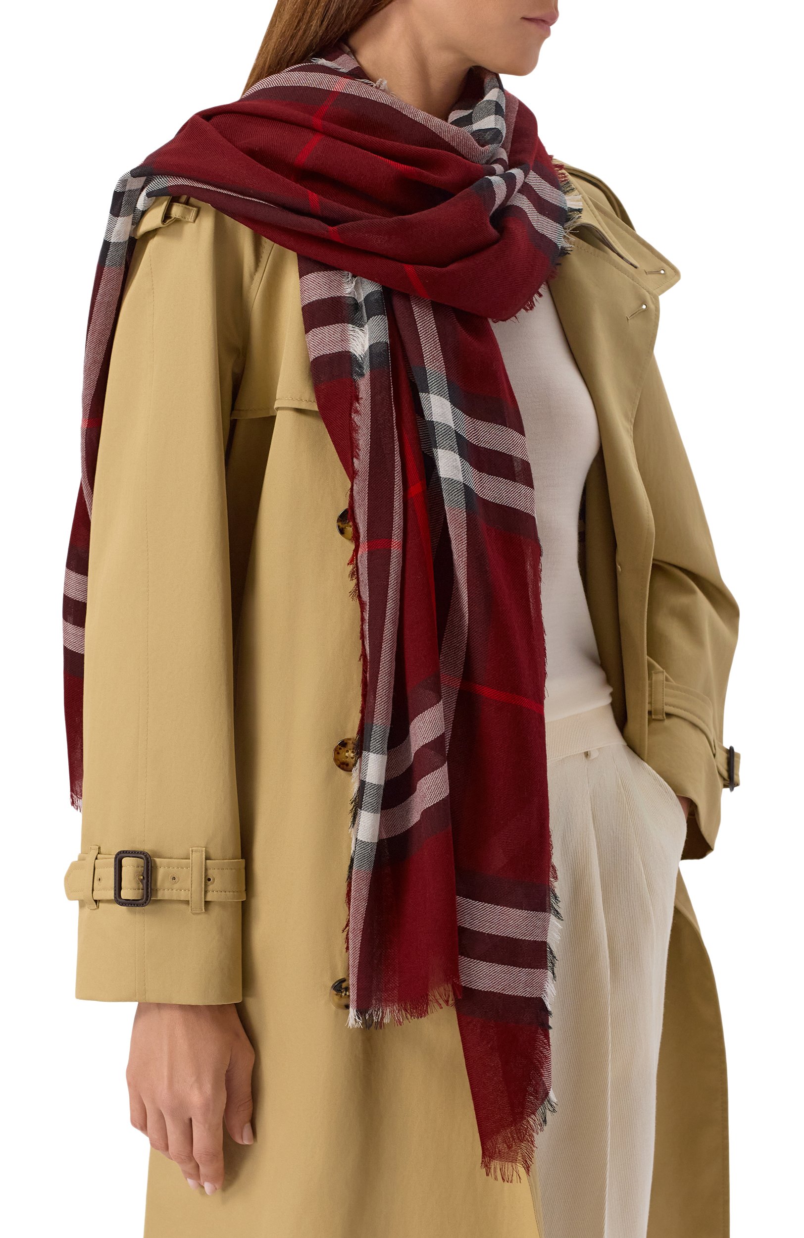 Шерстяной шарф BURBERRY бордового цвета по цене 64700 руб., арт. 8110471, фото 2 Шерстяной шарф BURBERRY, арт. 8110471, фото 2