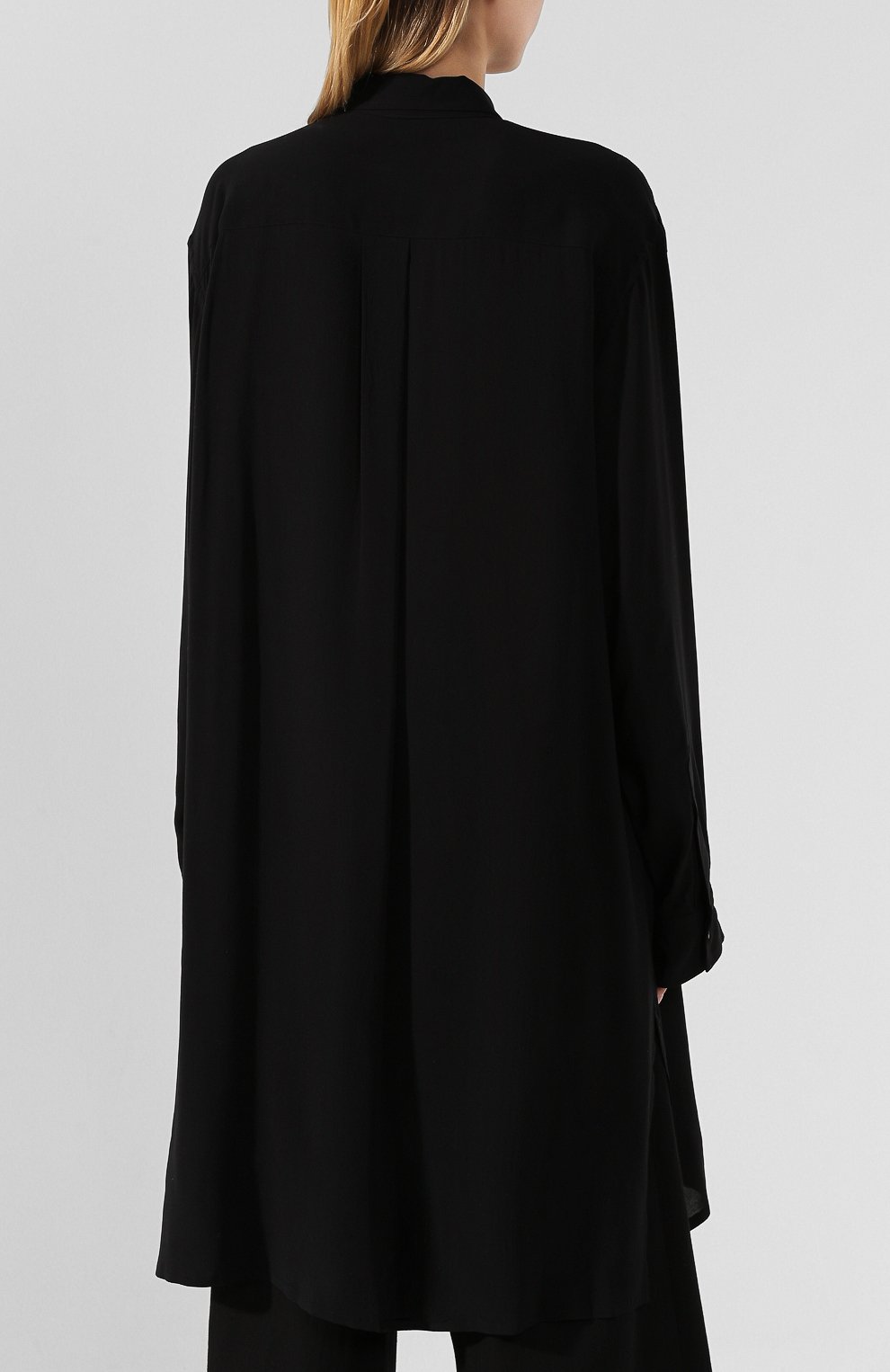 Рубашка из вискозы YOHJI YAMAMOTO черного цвета по цене 79950 руб., арт. NN-B86-821, фото 4 Рубашка из вискозы YOHJI YAMAMOTO, арт. NN-B86-821, фото 4