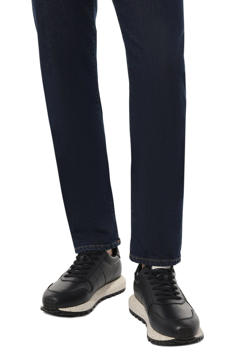 Мужские кожаные кроссовки EMPORIO ARMANI темно-синего цвета, арт. X4X639/XD382 | Фото 3 (Подошва: Массивная; Материал внутренний: Текстиль; Материал утеплителя: Без утеплителя; Стили: Классический; Материал внешний: Натуральная кожа; Кросс-КТ: Низкие)