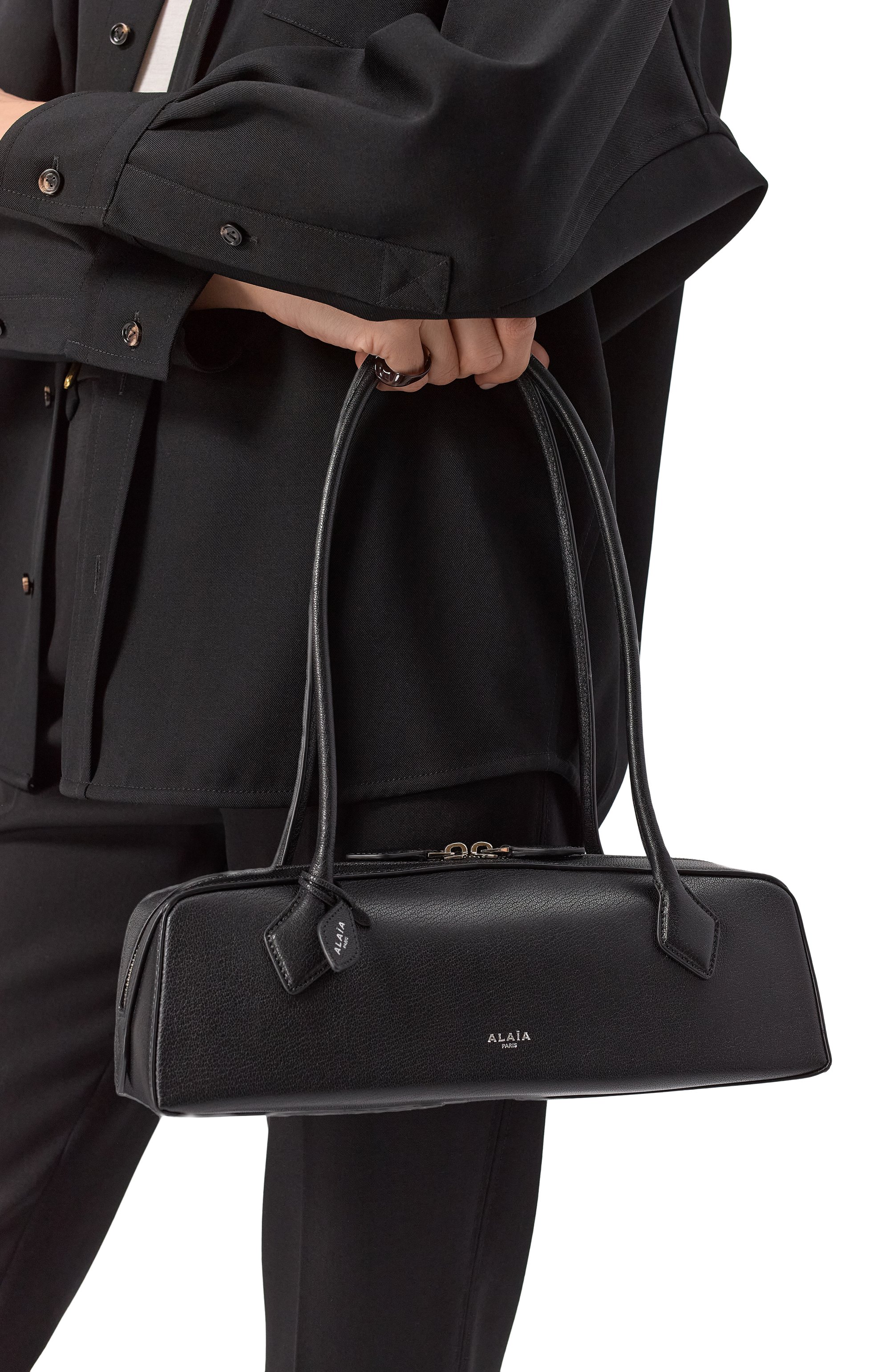 Сумка le teckel medium ALAIA, арт. AA1S06033CA212, фото 2