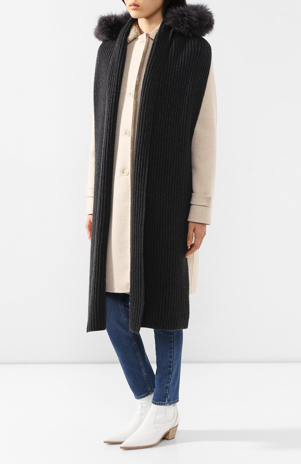 Кашемировый шарф с капюшоном BRUNELLO CUCINELLI темно-серого цвета по цене 187500 руб., арт. M52502899, фото 3 Кашемировый шарф с капюшоном BRUNELLO CUCINELLI, арт. M52502899, фото 3