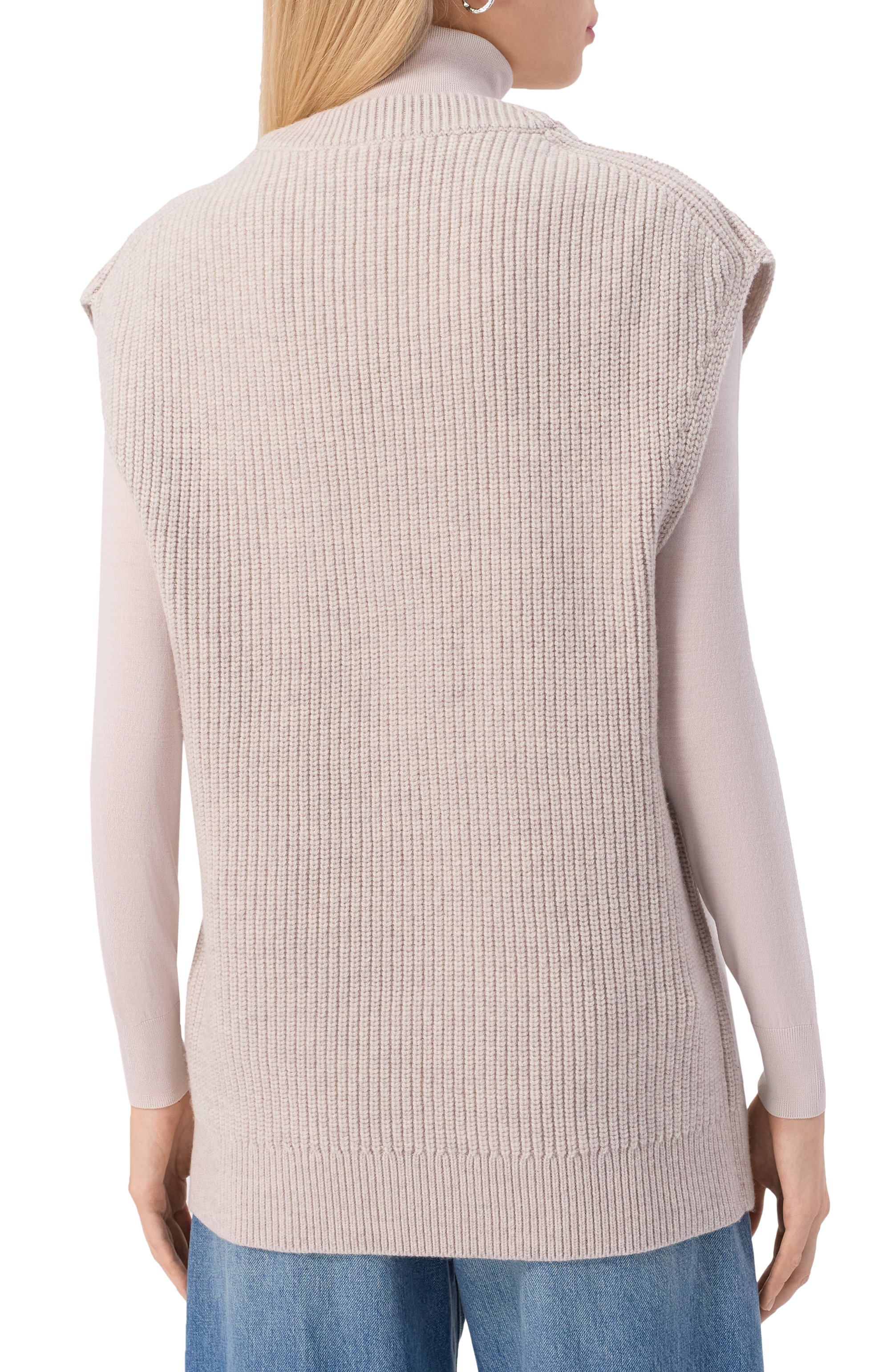 Шерстяной жилет 12 STOREEZ светло-серого цвета по цене 19000 руб., арт. 134406, фото 4 Шерстяной жилет 12 STOREEZ, арт. 134406, фото 4