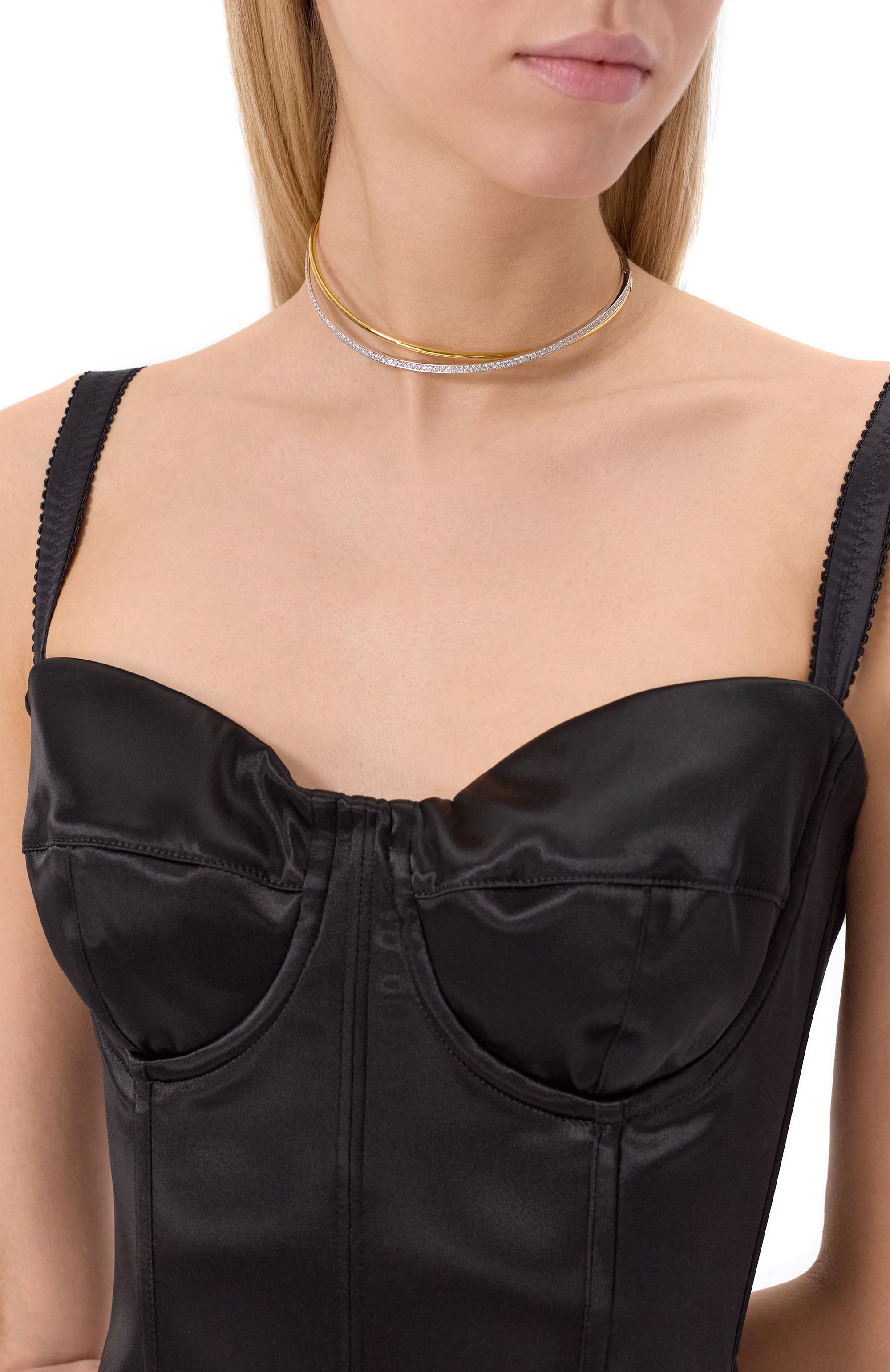 Колье hyperbola SWAROVSKI разноцветного цвета по цене 46200 руб., арт. 5702409, фото 2 Колье hyperbola SWAROVSKI, арт. 5702409, фото 2