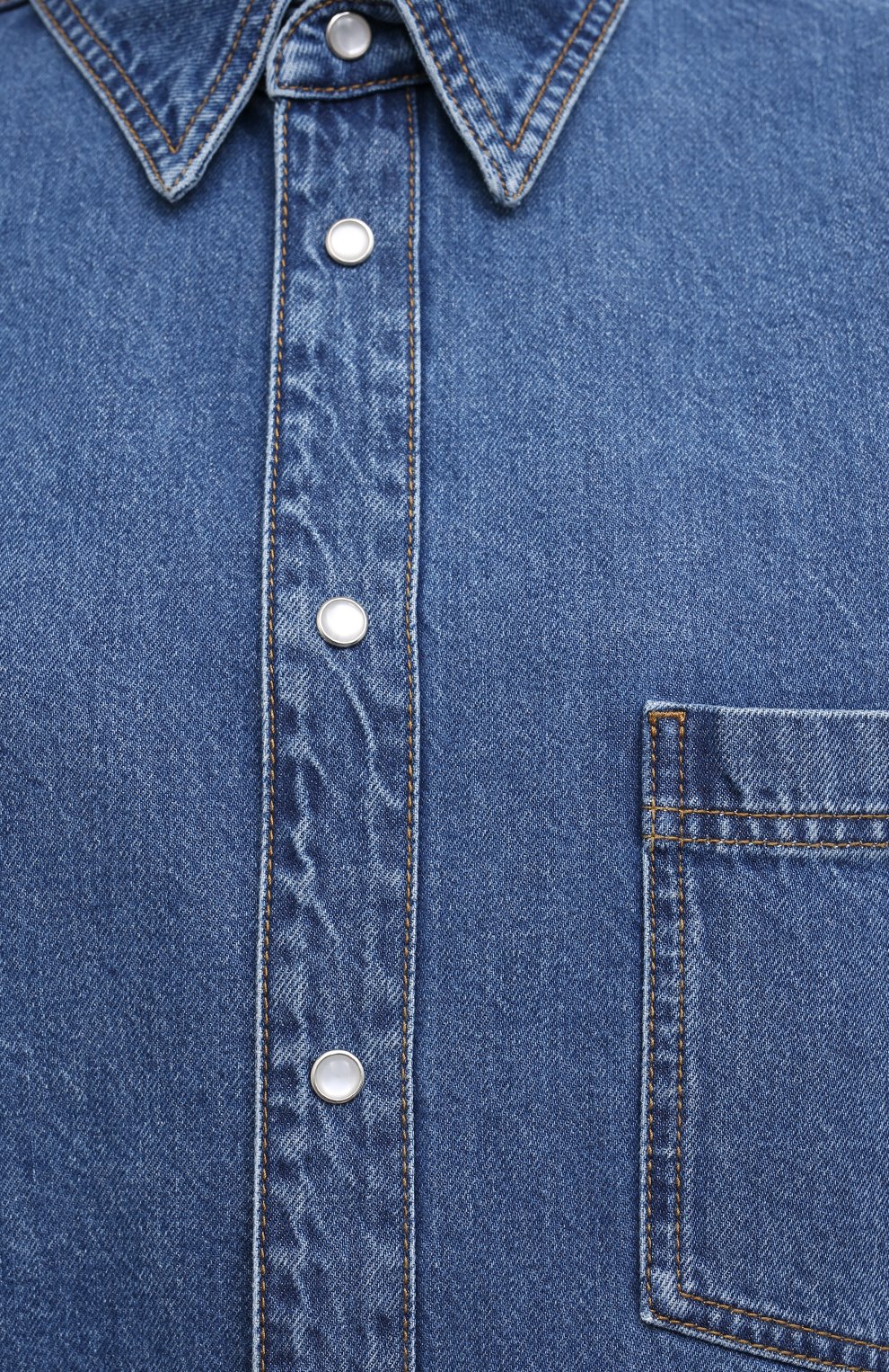 Джинсовая рубашка VETEMENTS синего цвета по цене 145500 руб., арт. UAH21SH043 2801/W, фото 5 Джинсовая рубашка VETEMENTS, арт. UAH21SH043 2801/W, фото 5