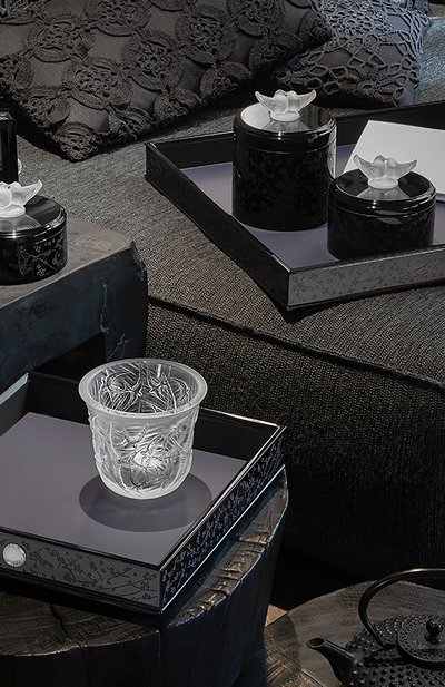 Шкатулка fleurs de cerisier LALIQUE черного цвета по цене 99850 руб., арт. 10687100, фото 3 Шкатулка fleurs de cerisier LALIQUE, арт. 10687100, фото 3