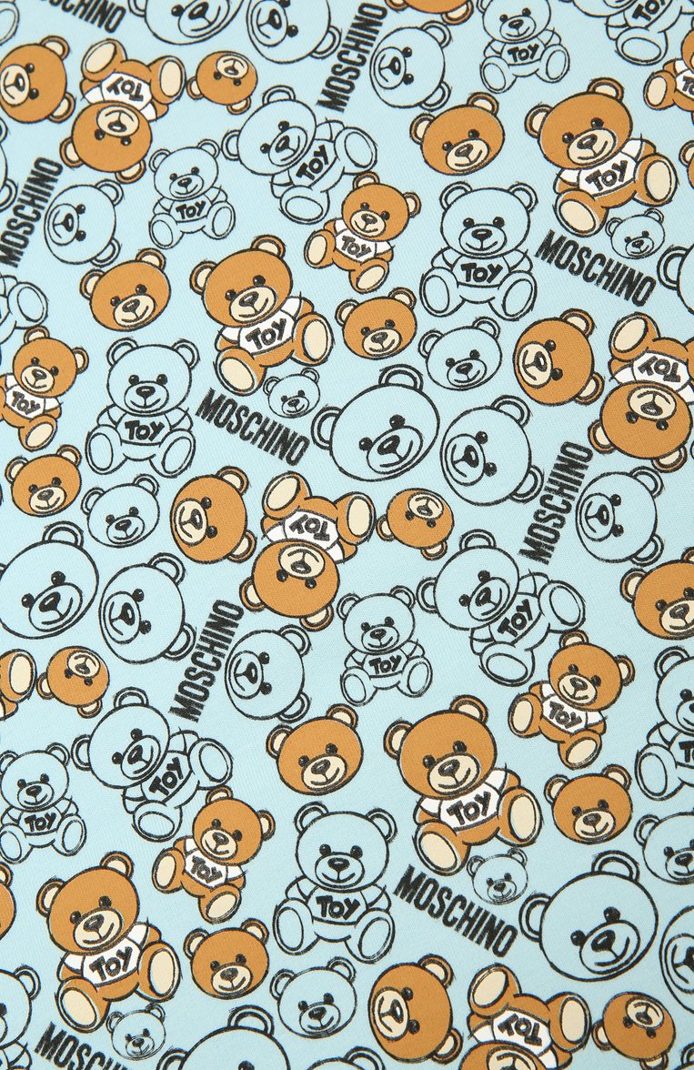 Детского хлопковое одеяло MOSCHINO голубого цвета, арт. M8B000/LDB46 | Фото 2 (Материал: Текстиль, Хлопок; Нос: Не проставлено; Региональные ограничения белый список (Axapta Mercury): Не проставлено)