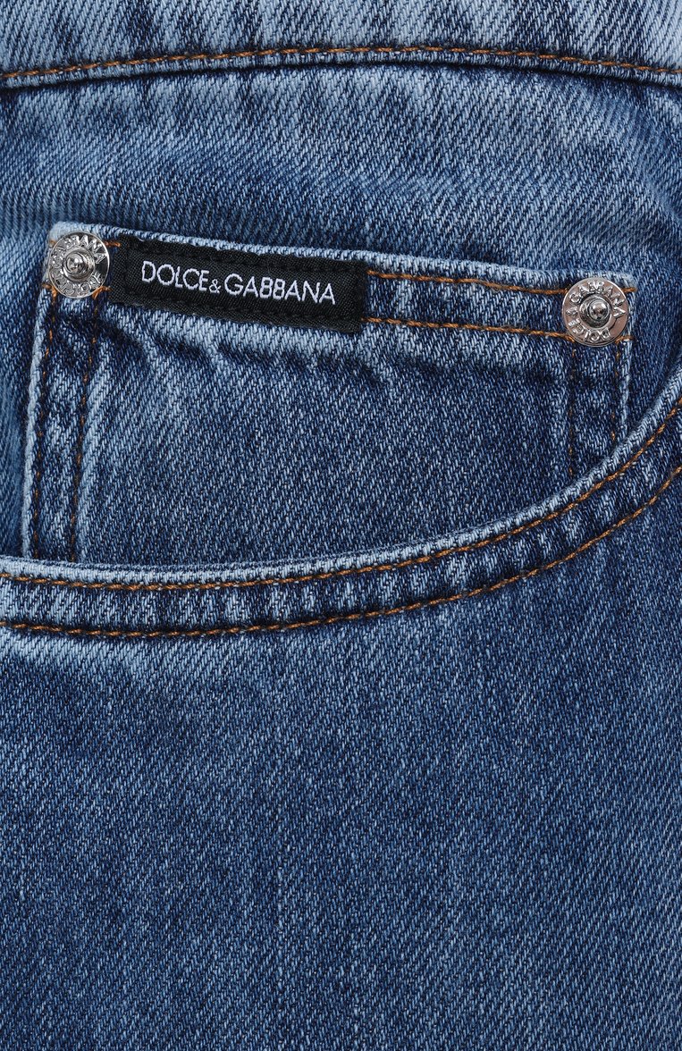 Мужские джинсы loose DOLCE & GABBANA синего цвета, арт. GYJDAZ/G8MK5 | Фото 6 (Длина (брюки, джинсы): Стандартные; Материал внешний: Хлопок, Деним; Автоматизация состава: Проставлено; Автоматизация ТО: Проставлено; Стили: Повседневный; Силуэт М (брюки): Прямые; Кросс-КТ: Деним; Детали: Вышивка, Делаве)