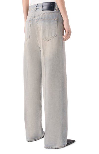 Джинсы bonnie HAIKURE голубого цвета по цене 48250 руб., арт. HEW03330DF203L0932/B0NNIE LIGHT SPACE, фото 4 Джинсы bonnie HAIKURE, арт. HEW03330DF203L0932/B0NNIE LIGHT SPACE, фото 4