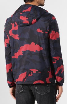 Мужская куртка camouflage VALENTINO темно-синего цвета, арт. SV3CI355JEJ | Фото 4 (Кросс-КТ: Куртка, Ветровка; Рукава: Длинные; Материа�л внутренний: Не назначено; Материал внешний: Синтетический материал; Материал сплава: Проставлено; Материал подклада: Синтетический материал; Мужское Кросс-КТ: Верхняя одежда; Драгоценные камни: Проставлено; Длина (верхняя одежда): Короткие; Статус проверки: Проверена категория)