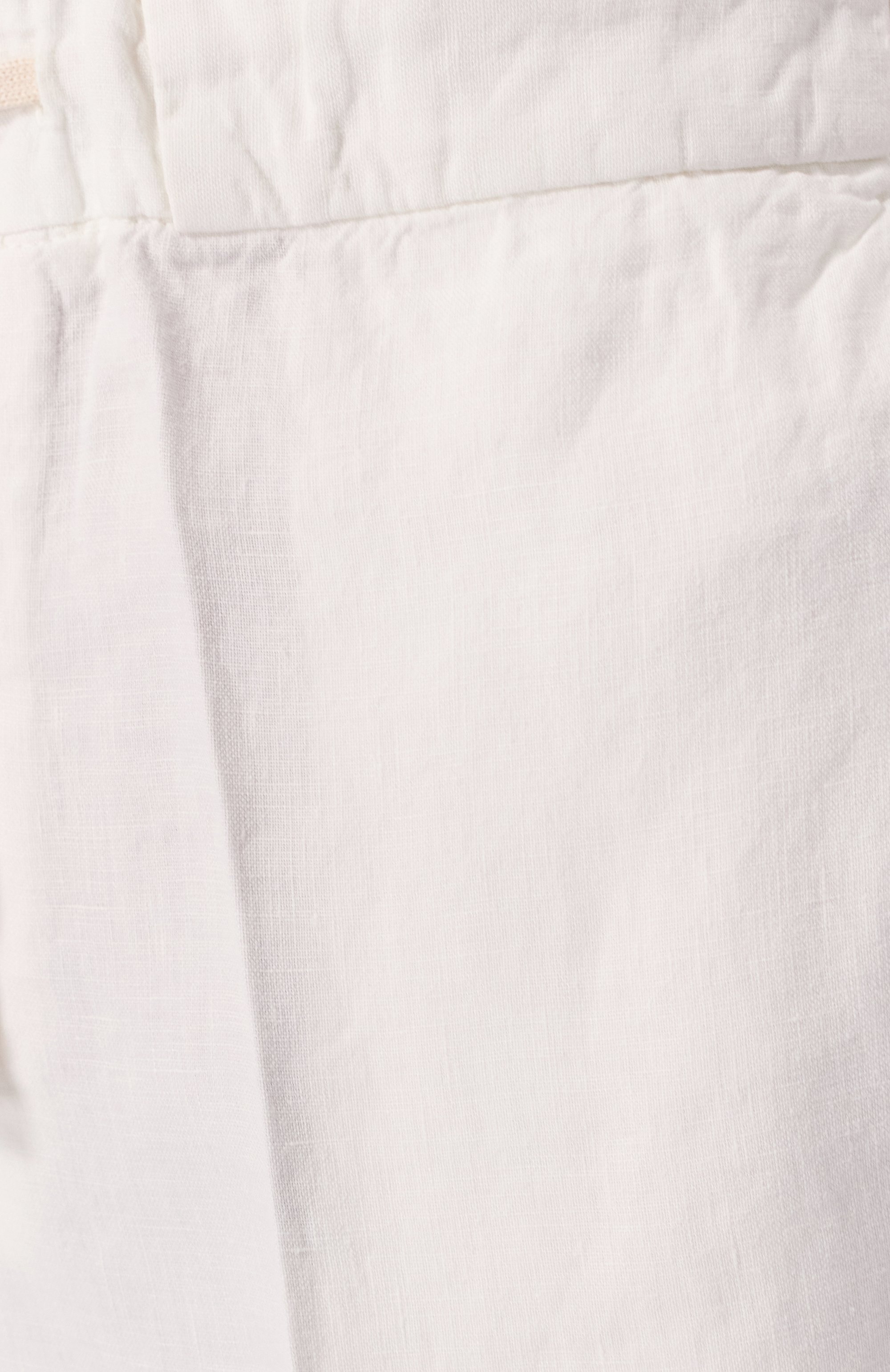 Льняные шорты INLINUM белого цвета по цене 25350 руб., арт. PAJAMA17, фото 6 Льняные шорты INLINUM, арт. PAJAMA17, фото 6