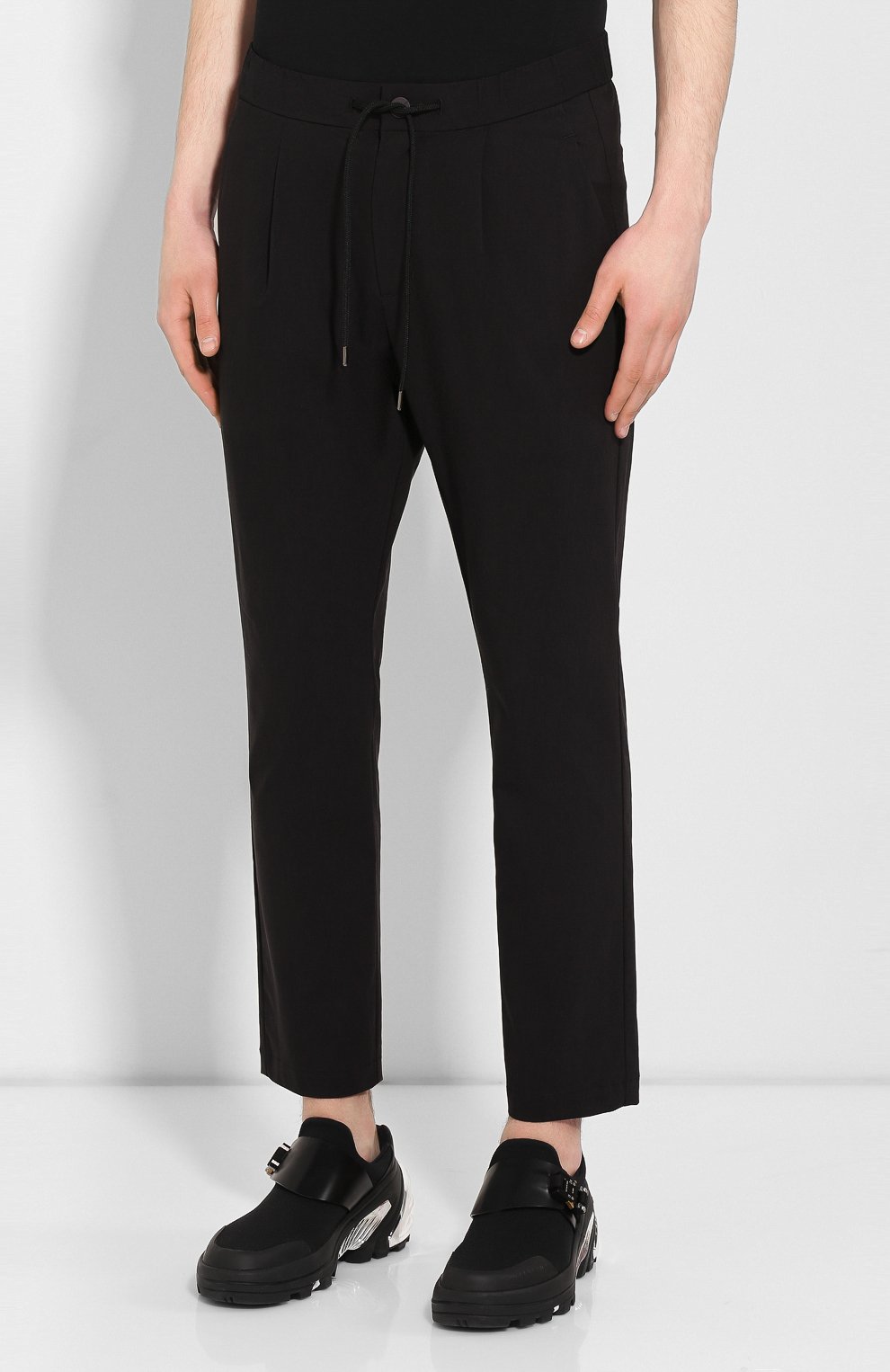 Брюки KAZUYUKI KUMAGAI черного цвета по цене 22300 руб., арт. AP01-232, фото 3 Брюки KAZUYUKI KUMAGAI, арт. AP01-232, фото 3