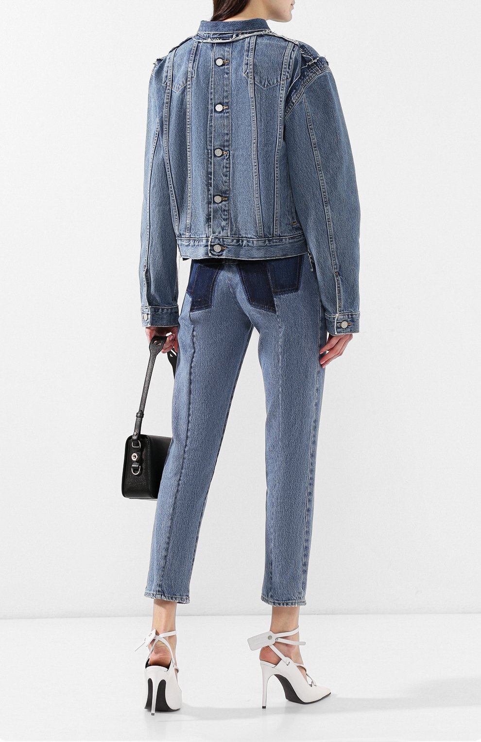 Джинсовая куртка VETEMENTS синего цвета по цене 128500 руб., арт. USS193002/W, фото 2 Джинсовая куртка VETEMENTS, арт. USS193002/W, фото 2