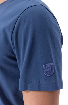 Мужская хлопковая футболка CORNELIANI синего цвета, арт. 25G586-2525028 | Фото 5 (Длина (для топов): Стандартные; Рукава: Короткие; Материал внешний: Хлопок; Принт: Без принта; Стили: Кэжуэл; Кросс-КТ: Джерси; Мужское Кросс-КТ: Футболка-одежда)