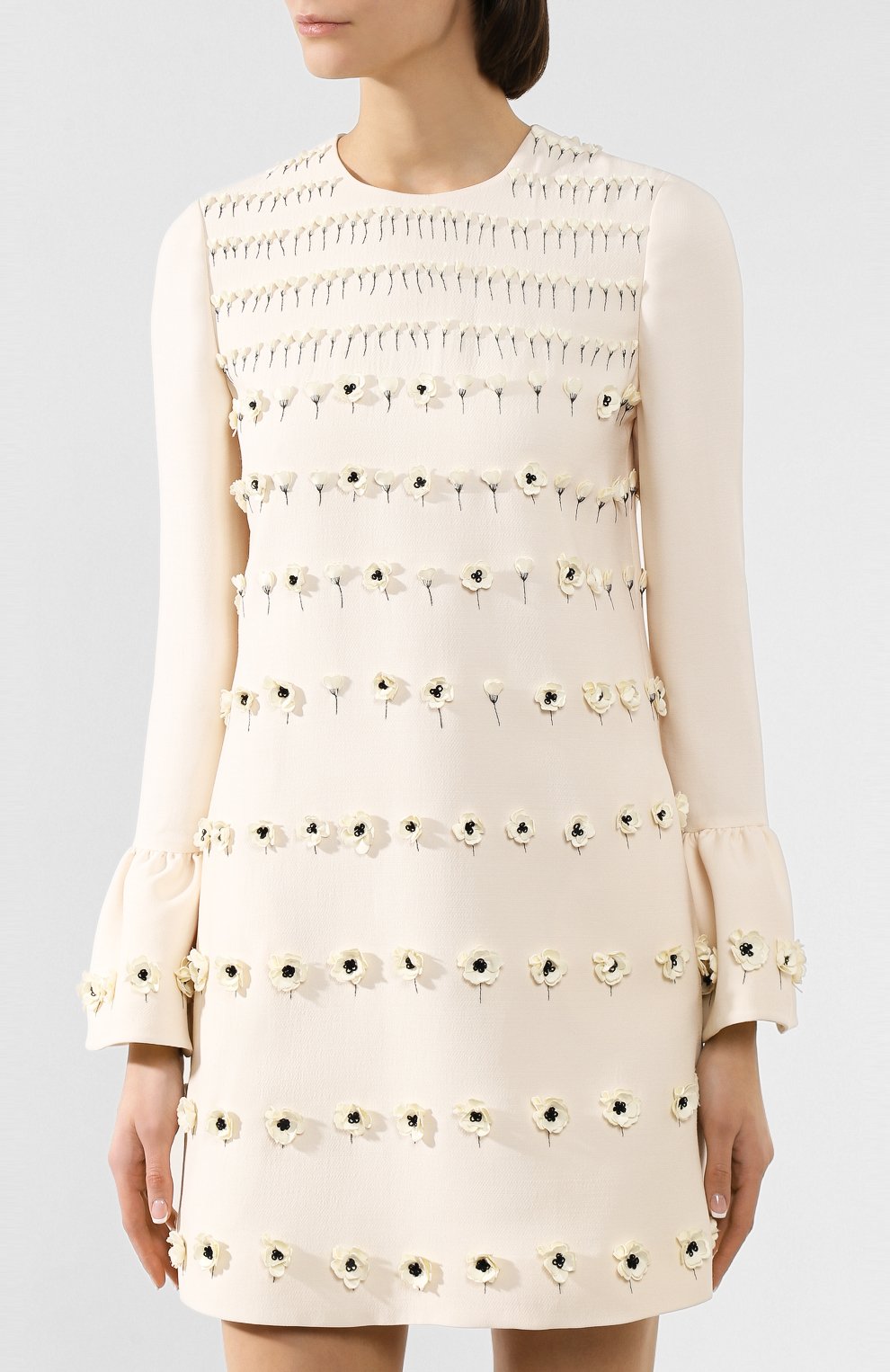 Платье VALENTINO кремового цвета по цене 545500 руб., арт. SB3VAMW21CF, фото 3 Платье VALENTINO, арт. SB3VAMW21CF, фото 3