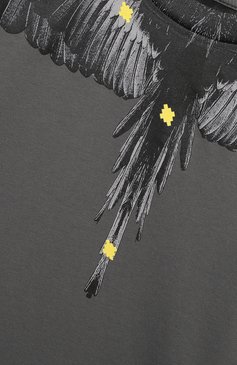 Детская хлопковая футболка MARCELO BURLON KIDS OF MILAN темно-серого цвета, арт. 21E/B/MB/1114/0010/2-6Y | Фото 3 (Материал внешний: Хлопок; Рукава: Короткие; Региональные ограничения белый список (Axapta Mercury): RU; Мальчики Кросс-КТ: Футболка-одежда; Материал сплава: Проставлено; Драгоценные камни: Проставлено; Ростовка одежда: 4 года | 104 см, 6 лет | 116 см)
