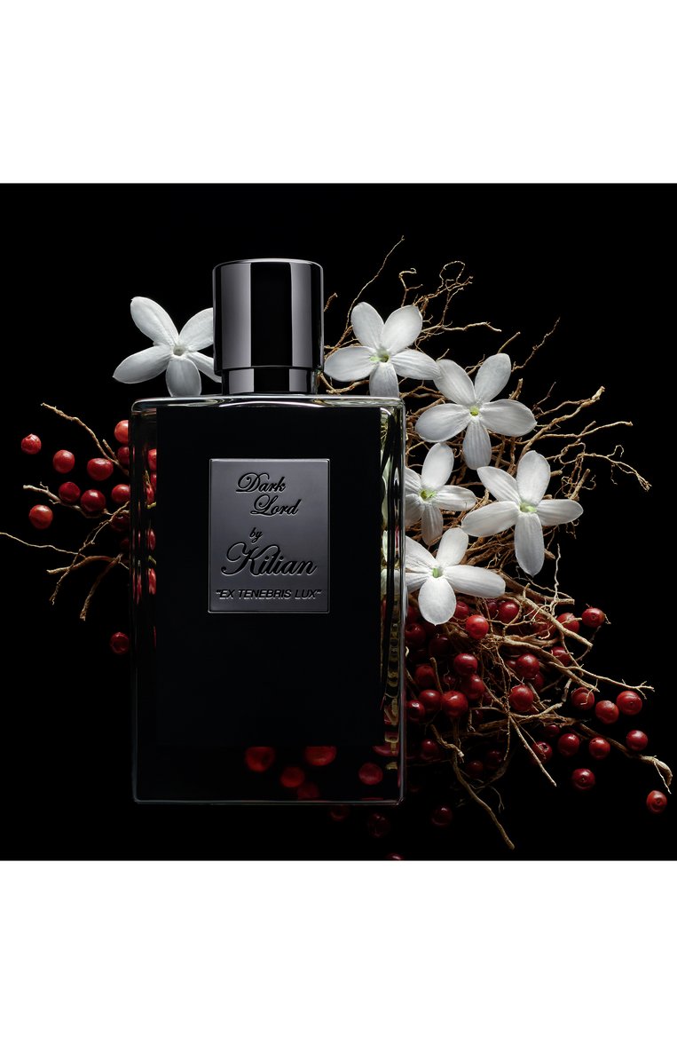 Мужской парфюмерная вода dark lord (50ml) KILIAN PARIS бесцветного цвета, арт. 3700550218333 | Фото 5 (Тип продукта - парфюмерия: Парфюмерная вода; Нос: Не проставлено; Региональные ограничения белый список (Axapta Mercury): Не проставлено; Ограничения доставки: flammable)