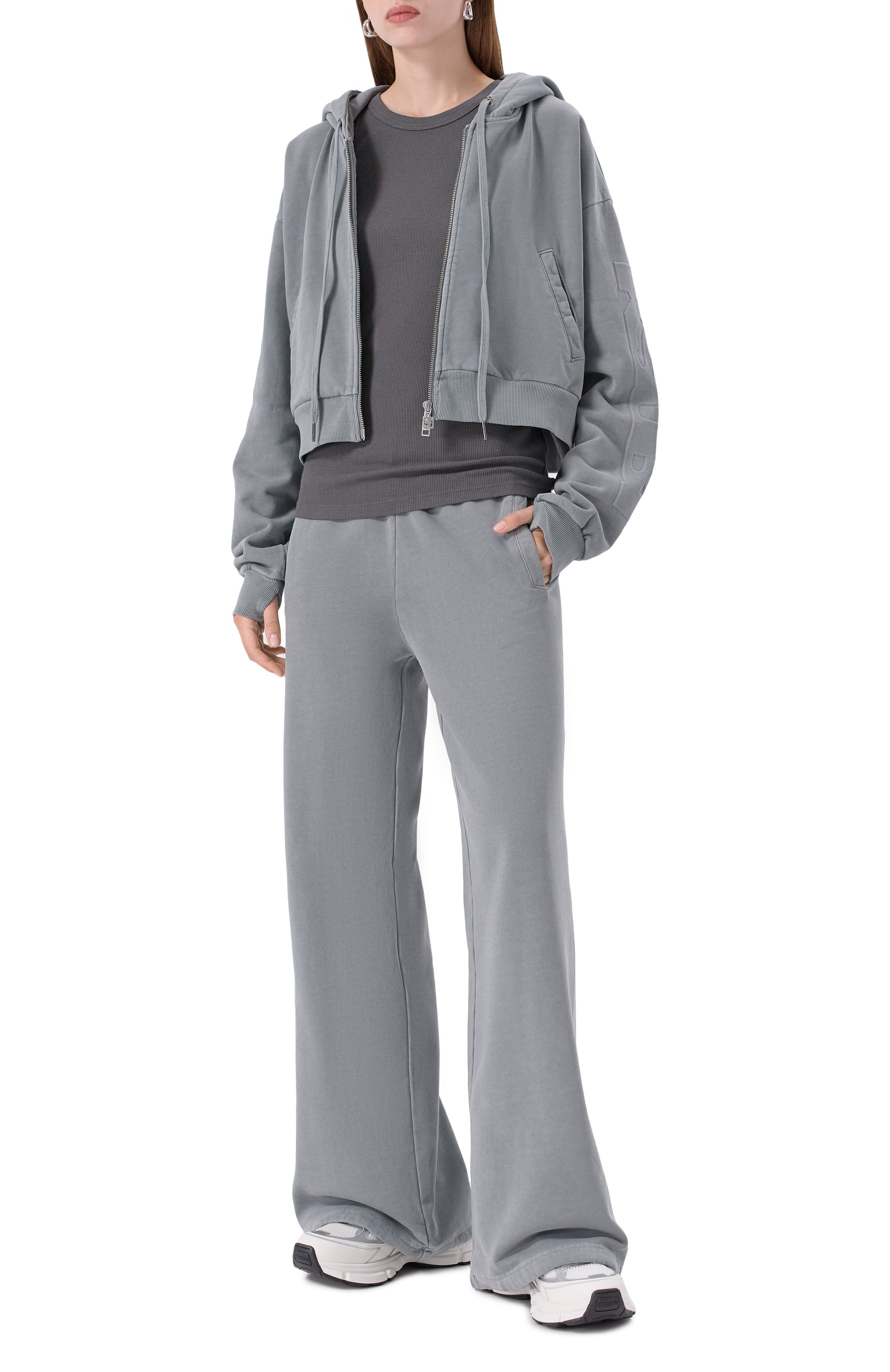 Майка ADDICTED серого цвета по цене 10330 руб., арт. FT2316, фото 2 Майка ADDICTED, арт. FT2316, фото 2