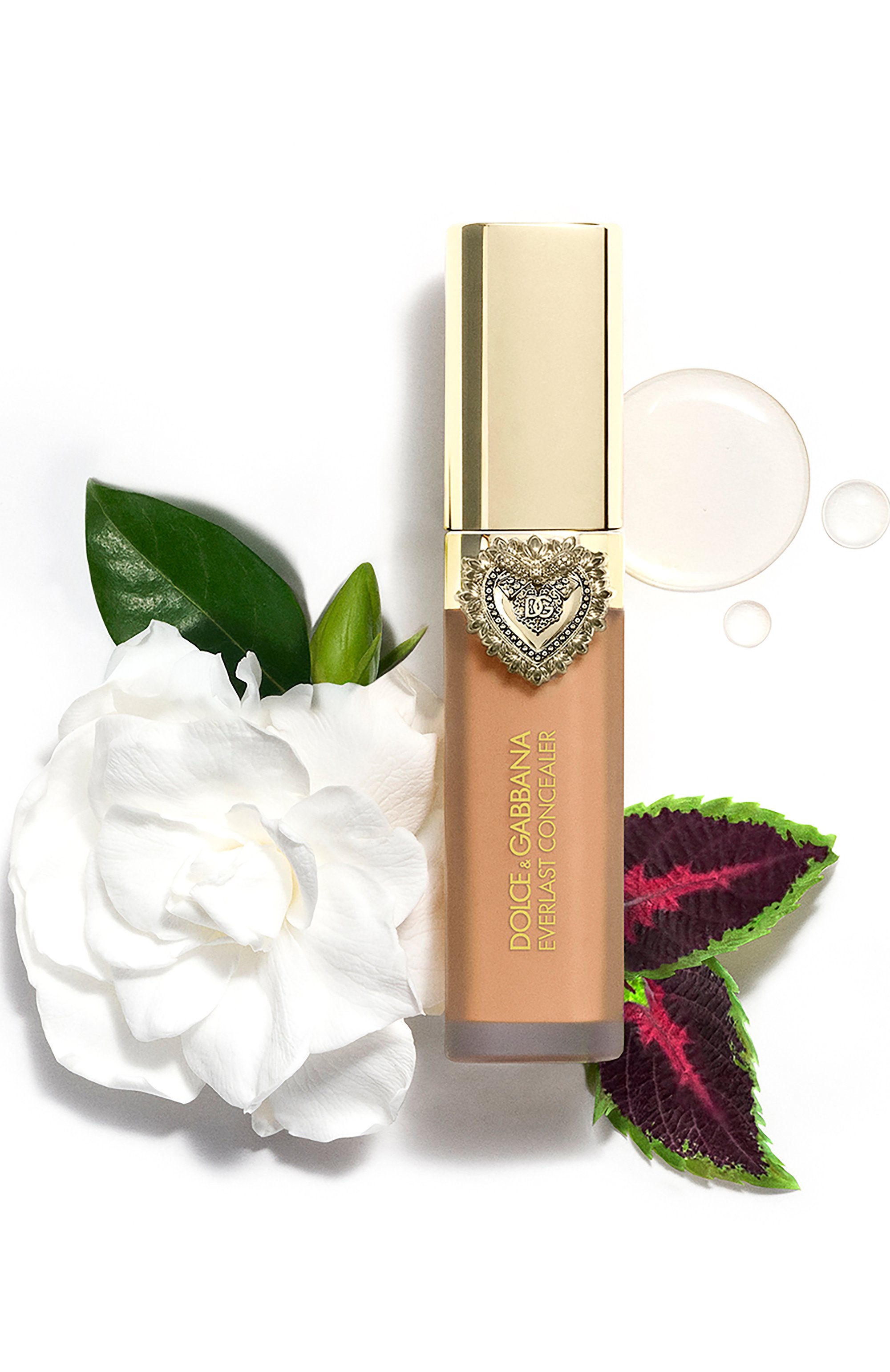 Консилер для лица everlast concealer, оттенок 23 medium (11ml) DOLCE & GABBANA цвета по цене 4490 руб., арт. 8057971186150, фото 7 Консилер для лица everlast concealer, оттенок 23 medium (11ml) DOLCE & GABBANA, арт. 8057971186150, фото 7