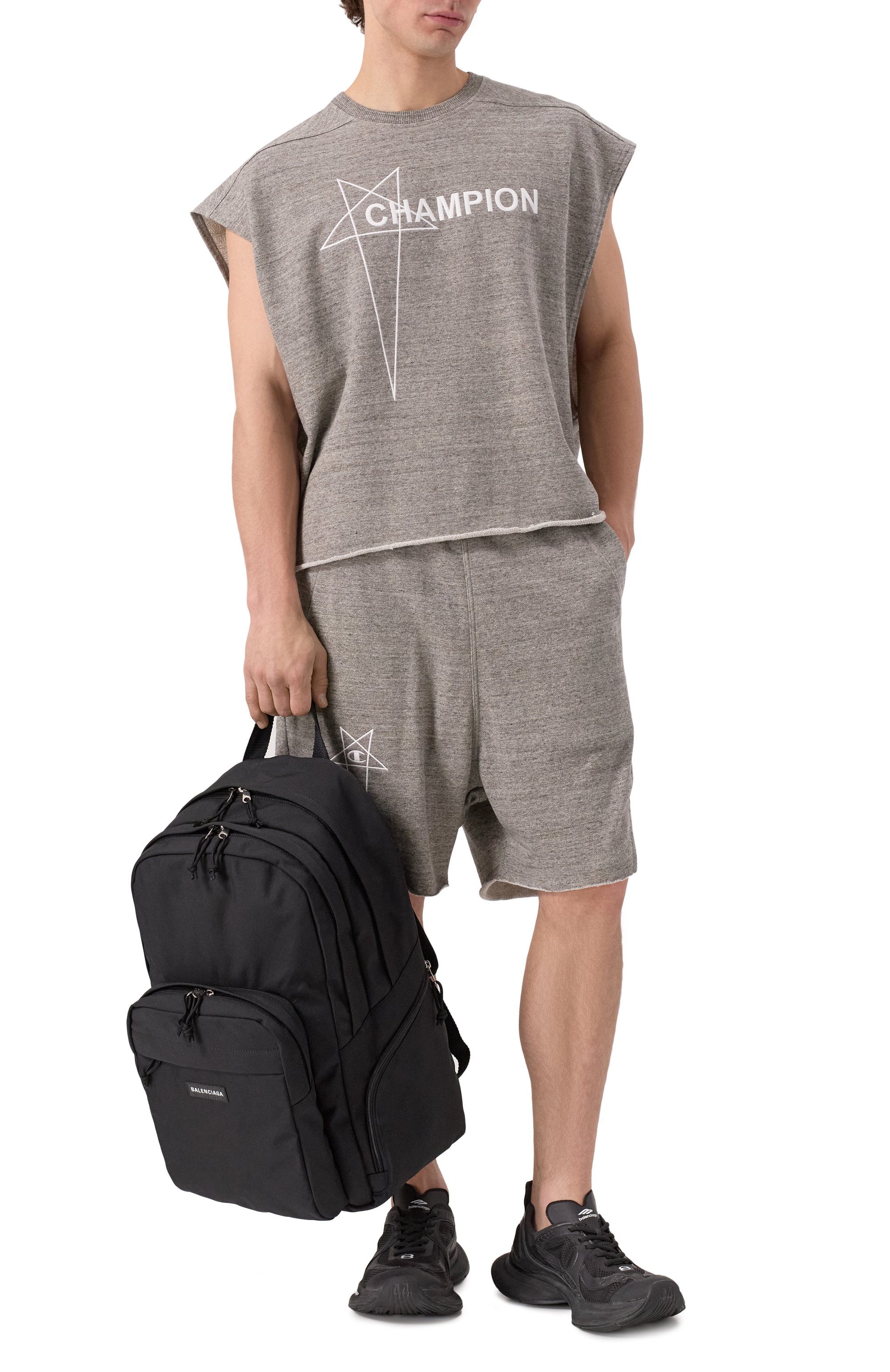 Рюкзак explorer BALENCIAGA черного цвета по цене 223000 руб., арт. 827476/2ABPK, фото 7 Рюкзак explorer BALENCIAGA, арт. 827476/2ABPK, фото 7