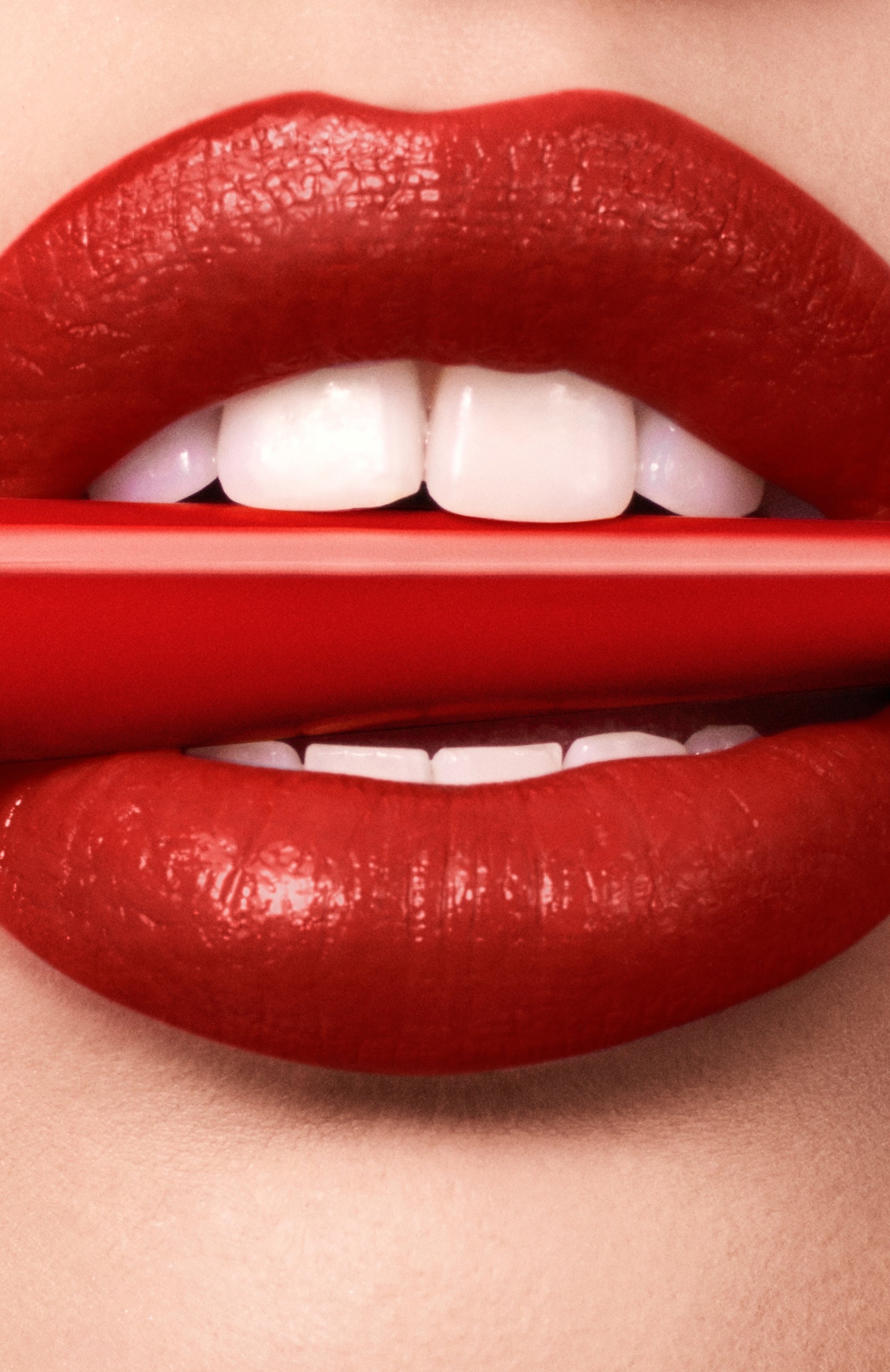 Помада-блеск для губ rouge stiletto glossy shine, оттенок rodeo tomato 155s (2g) CHRISTIAN LOUBOUTIN, арт. 8435415078139, фото 6