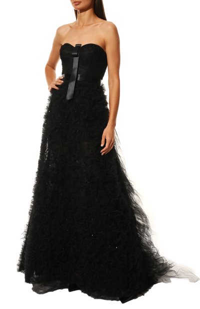 Платье OSCAR DE LA RENTA черного цвета по цене 1430000 руб., арт. S16E096BLK, фото 2 Платье OSCAR DE LA RENTA, арт. S16E096BLK, фото 2