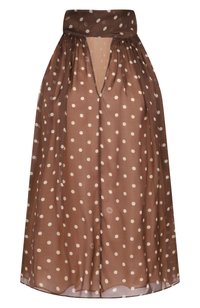 Коричневый