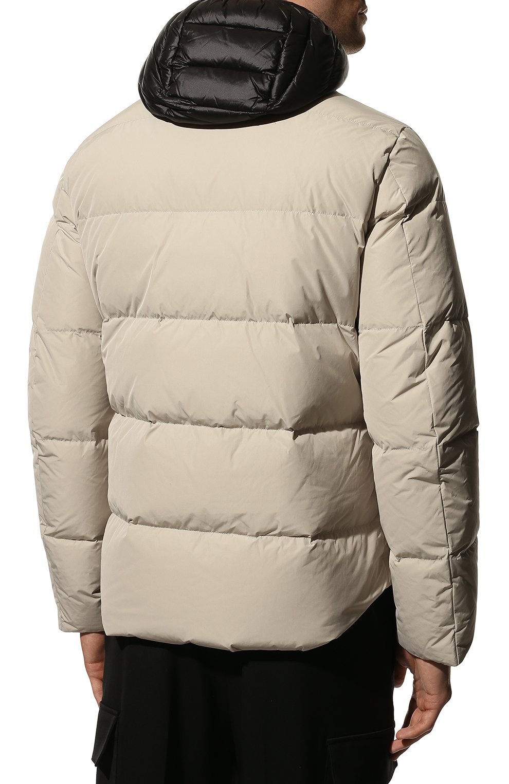 Пуховик MONTECORE бежевого цвета по цене 78850 руб., арт. F03MUCX595-194, фото 4 Пуховик MONTECORE, арт. F03MUCX595-194, фото 4