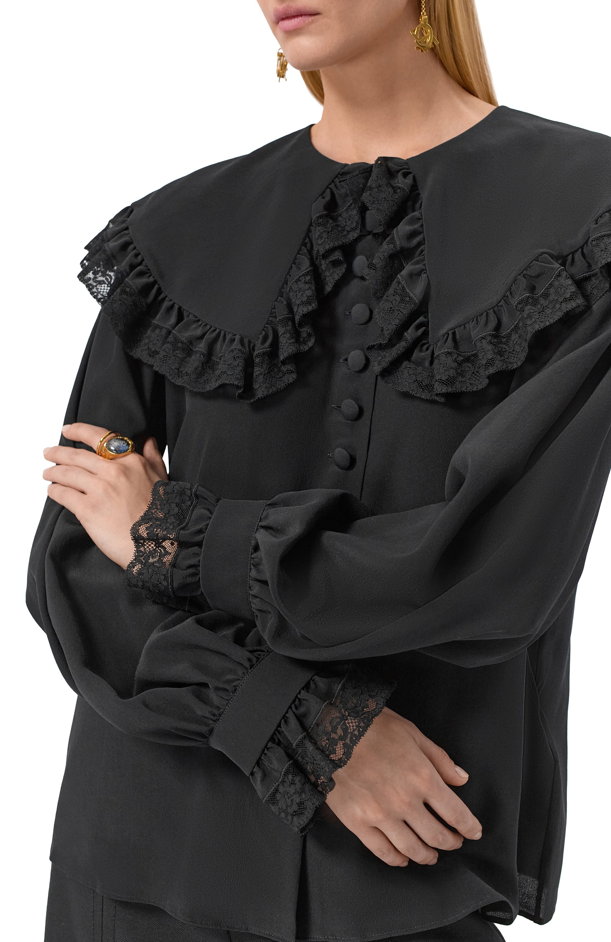 Шелковая блузка CHLOÉ черного цвета по цене 260000 руб., арт. CH25WHT07005, фото 5 Шелковая блузка CHLOÉ, арт. CH25WHT07005, фото 5