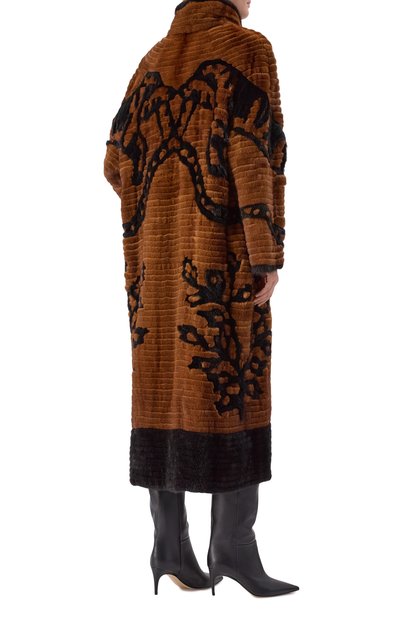 Шуба из норки AKHMADULLINA коричневого цвета по цене 1599900 руб., арт. 1224.0FC801/M131, фото 4 Шуба из норки AKHMADULLINA, арт. 1224.0FC801/M131, фото 4