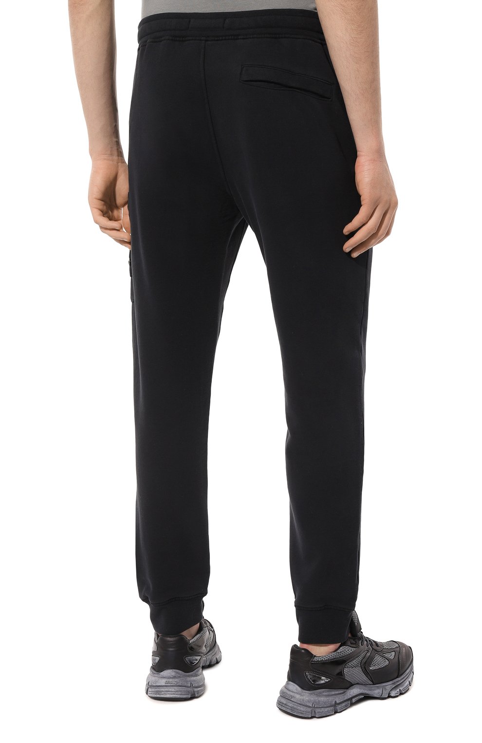 Хлопковые джоггеры STONE ISLAND темно-синего цвета по цене 39200 руб., арт. 751564520, фото 4 Хлопковые джоггеры STONE ISLAND, арт. 751564520, фото 4