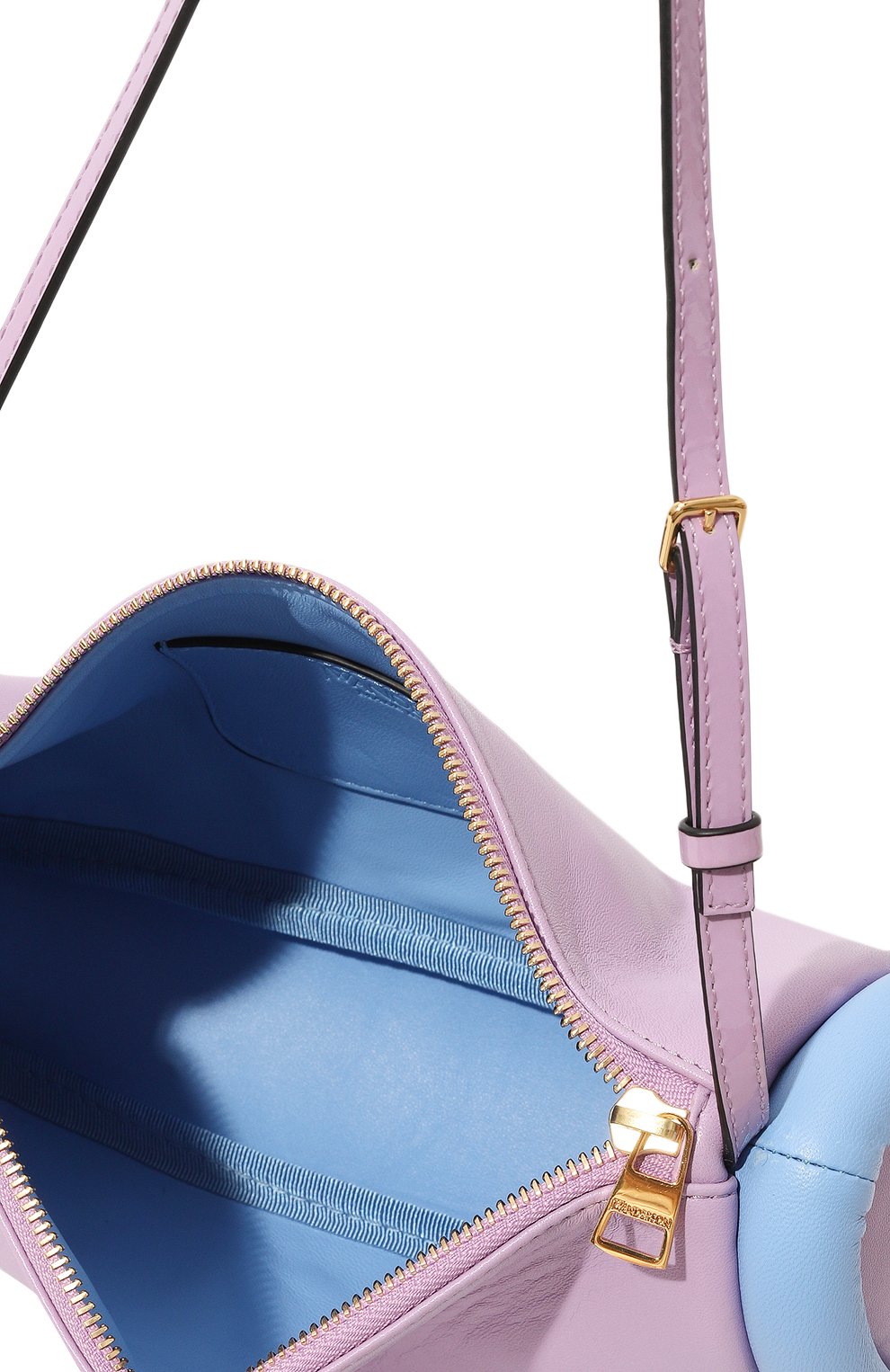 Сумка the bumper baguette JW ANDERSON сиреневого цвета по цене 79950 руб., арт. HB0459-LA0088, фото 5 Сумка the bumper baguette JW ANDERSON, арт. HB0459-LA0088, фото 5