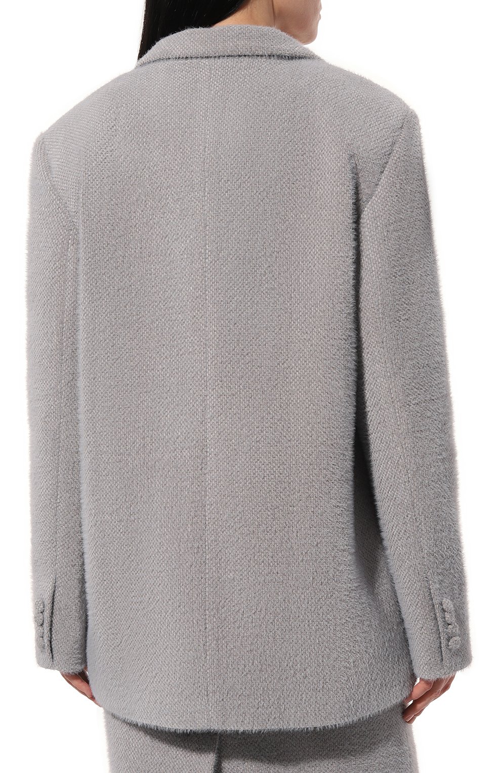 Жакет LESYANEBO серого цвета по цене 38000 руб., арт. FW23/H-415/CNC, фото 4 Жакет LESYANEBO, арт. FW23/H-415/CNC, фото 4