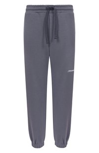 Темно-серый