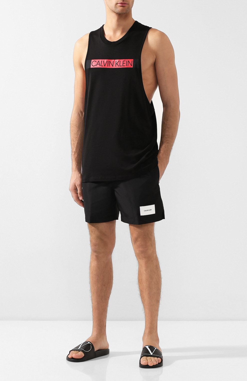 Майка CALVIN KLEIN черного цвета по цене 3750 руб., арт. KM0KM00317, фото 2 Майка CALVIN KLEIN, арт. KM0KM00317, фото 2