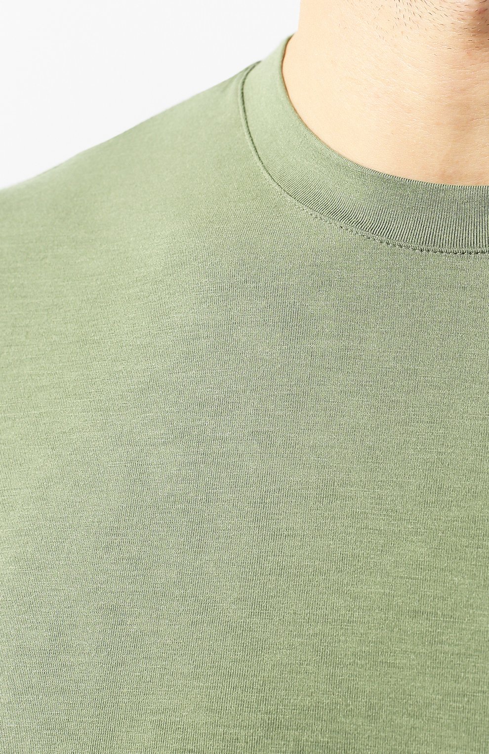 Футболка из вискозы GIORGIO ARMANI зеленого цвета по цене 34250 руб., арт. 8NST52/SJP4Z, фото 5 Футболка из вискозы GIORGIO ARMANI, арт. 8NST52/SJP4Z, фото 5