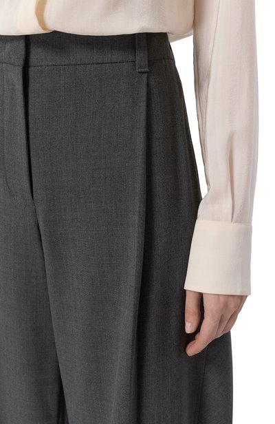 Брюки ELIE SAAB серого цвета по цене 165000 руб., арт. P0224NP26/W0011, фото 5 Брюки ELIE SAAB, арт. P0224NP26/W0011, фото 5