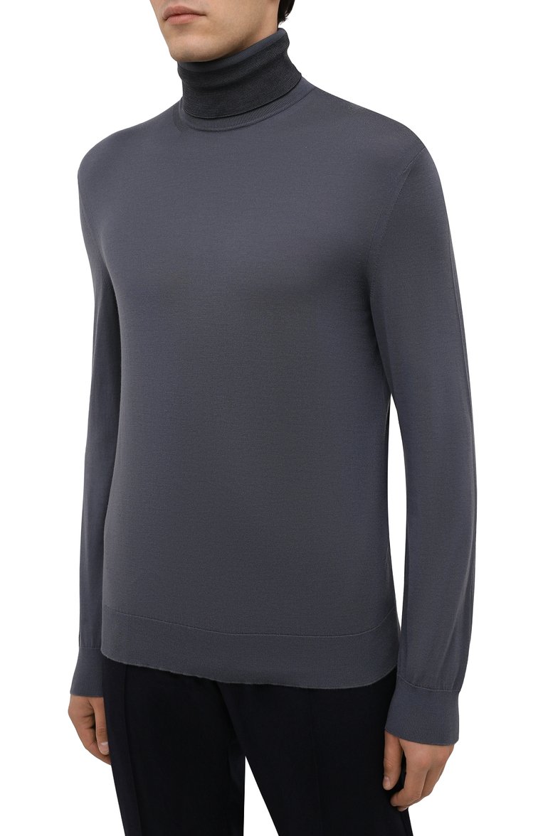 Мужской шерстяная водолазка ZEGNA серого цвета, арт. CYM01/120 | Фото 3 (Длина (для топов): Стандартные; Рукава: Длинные; Материал внешний: Шерсть; Мужское Кросс-КТ: Водолазка-одежда; Стили: Классический; Принт: Без принта; Автоматизация состава: Проставлено; Детали: Без декора; Автоматизация ТО: Проставлено)