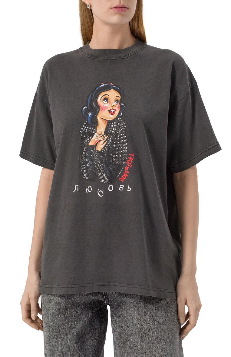 Женская хлопковая футболка DOMREBEL темно-серого цвета, арт. DREAMING/T-SHIRT | Фото 3 (Материал внешний: Хлопок; Рукава: Короткие; Длина (для топов): Стандартные; Стили: Кэжуэл; Принт: С принтом; Женское Кросс-КТ: Футболка-одежда; Автоматизация ТО: Проставлено; Автоматизация состава: Проставлено)
