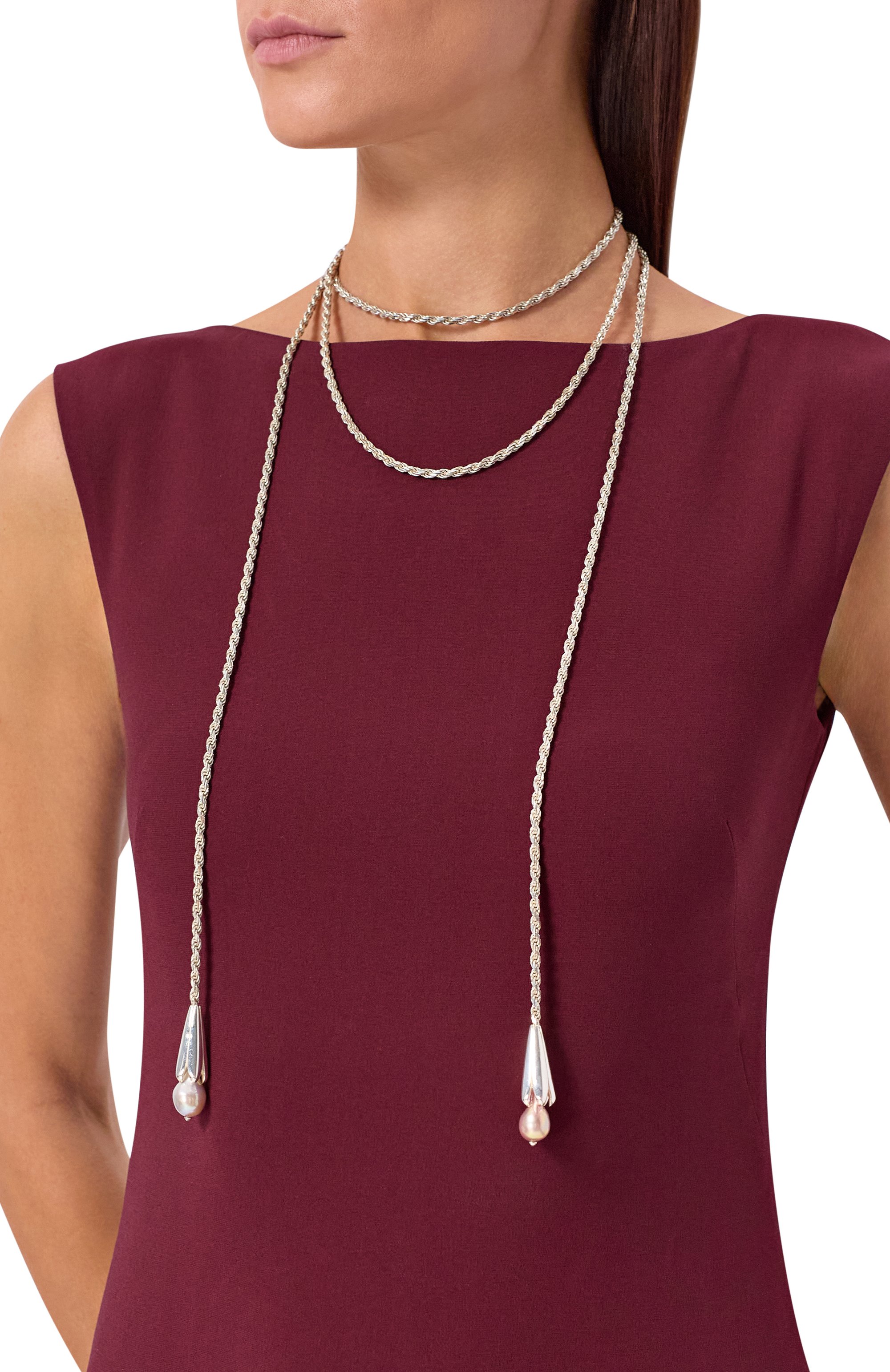 Колье BOTTEGA VENETA серебряного цвета по цене 399500 руб., арт. 814911/V721C, фото 2 Колье BOTTEGA VENETA, арт. 814911/V721C, фото 2