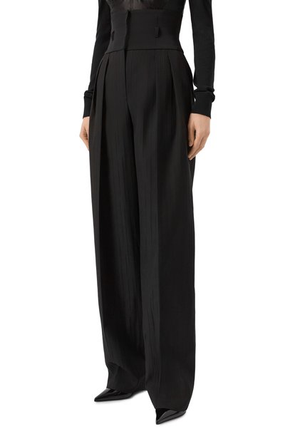 Шерстяные брюки DOLCE & GABBANA черного цвета по цене 226500 руб., арт. FTDQKT/FR22A, фото 3 Шерстяные брюки DOLCE & GABBANA, арт. FTDQKT/FR22A, фото 3