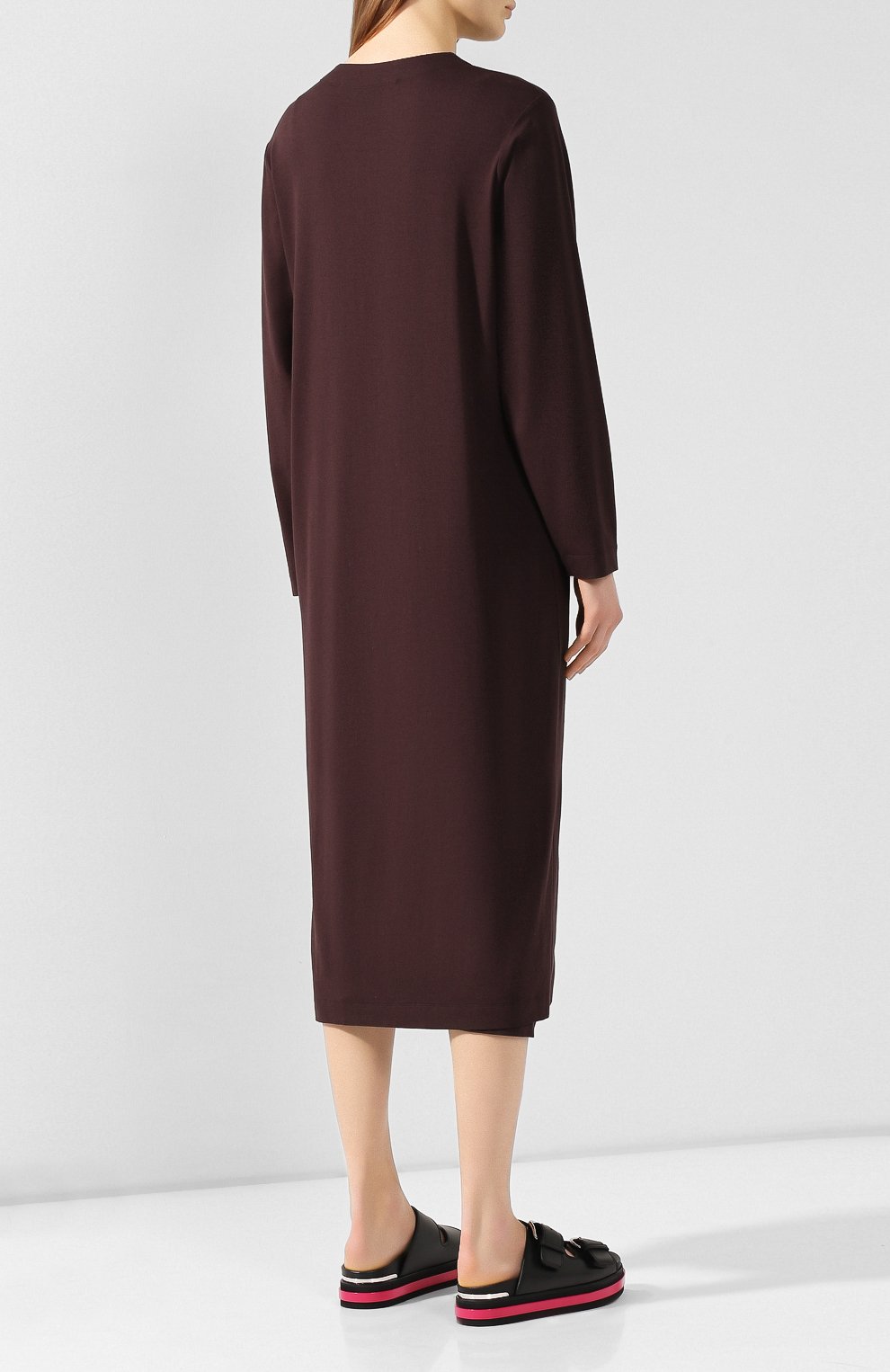 Костюм с юбкой RUBAN коричневого цвета по цене 45080 руб., арт. RРS20 - 78.2.64.16, фото 3 Костюм с юбкой RUBAN, арт. RРS20 - 78.2.64.16, фото 3