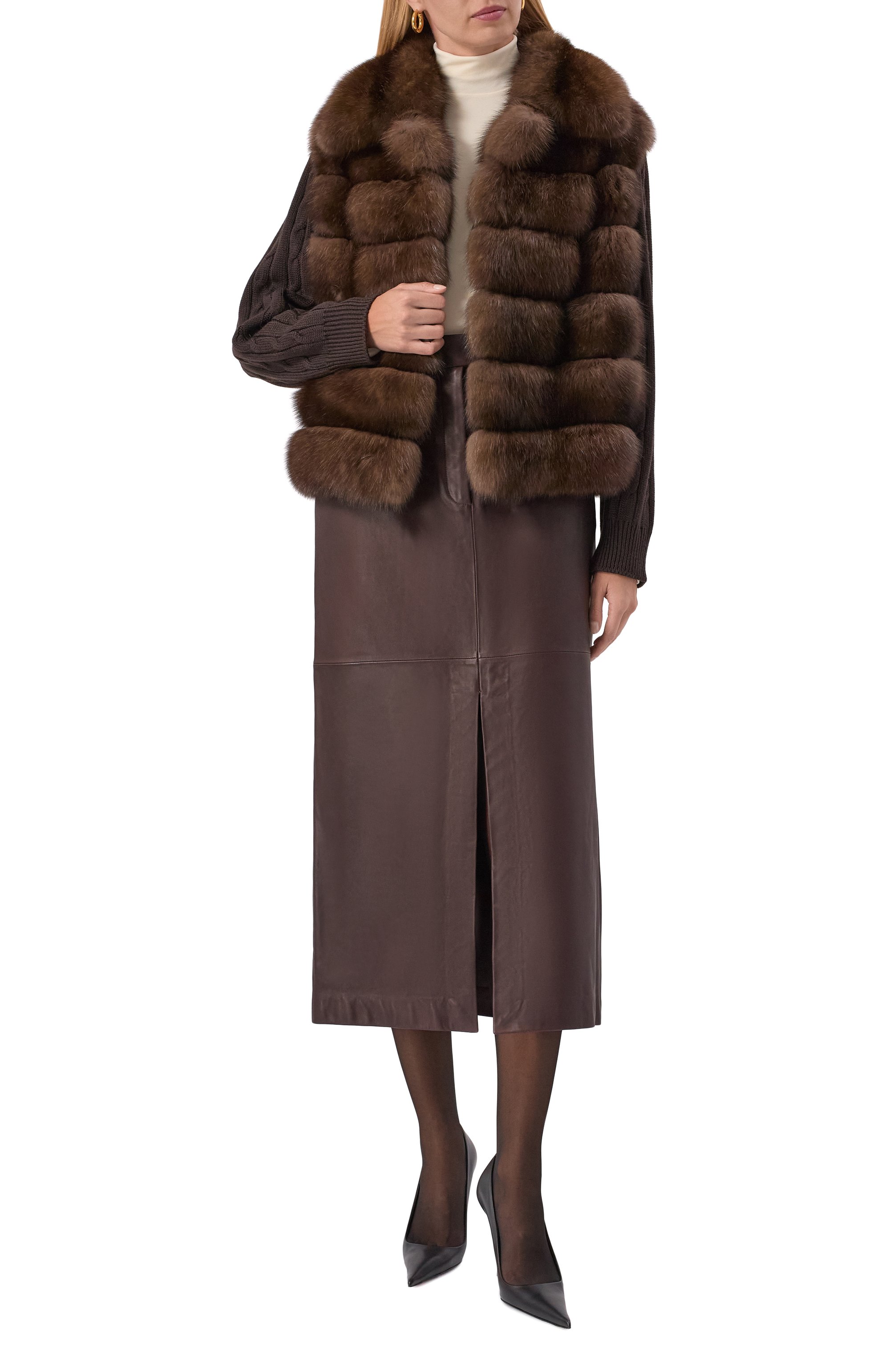 Шуба из соболя VICTORIA KUSENKOVA темно-коричневого цвета по цене 3630000 руб., арт. 763379104626, фото 2 Шуба из соболя VICTORIA KUSENKOVA, арт. 763379104626, фото 2