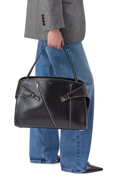 Сумка hug medium FERRAGAMO, арт. 21A406/787, фото 2