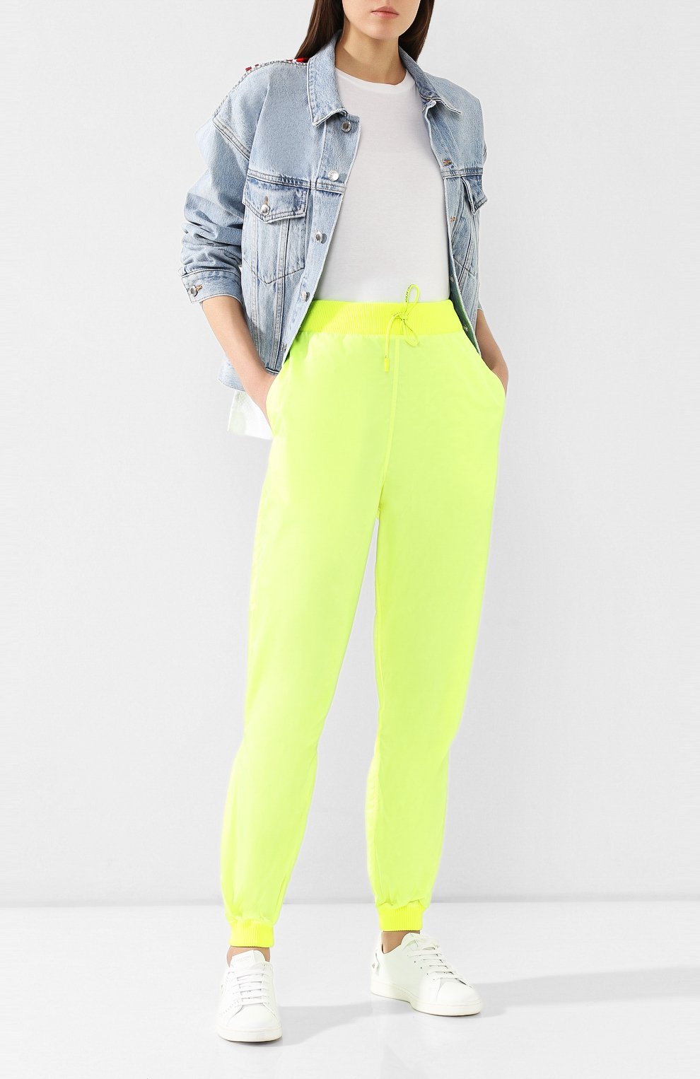 Джоггеры OFF-WHITE желтого цвета по цене 39950 руб., арт. 0WCA085S19E000446200, фото 2 Джоггеры OFF-WHITE, арт. 0WCA085S19E000446200, фото 2